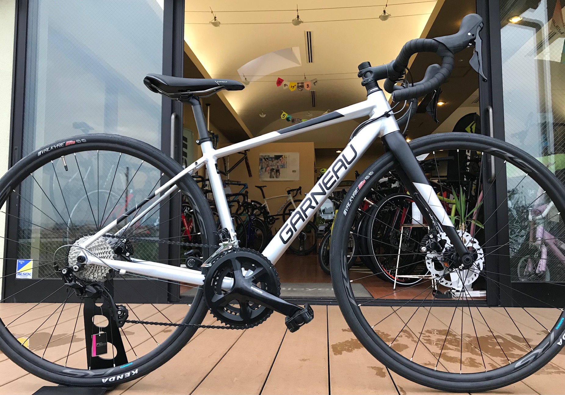 6/23 GARNEAU AXIS 1 105 DISC ROAD | LOKO Bicycle