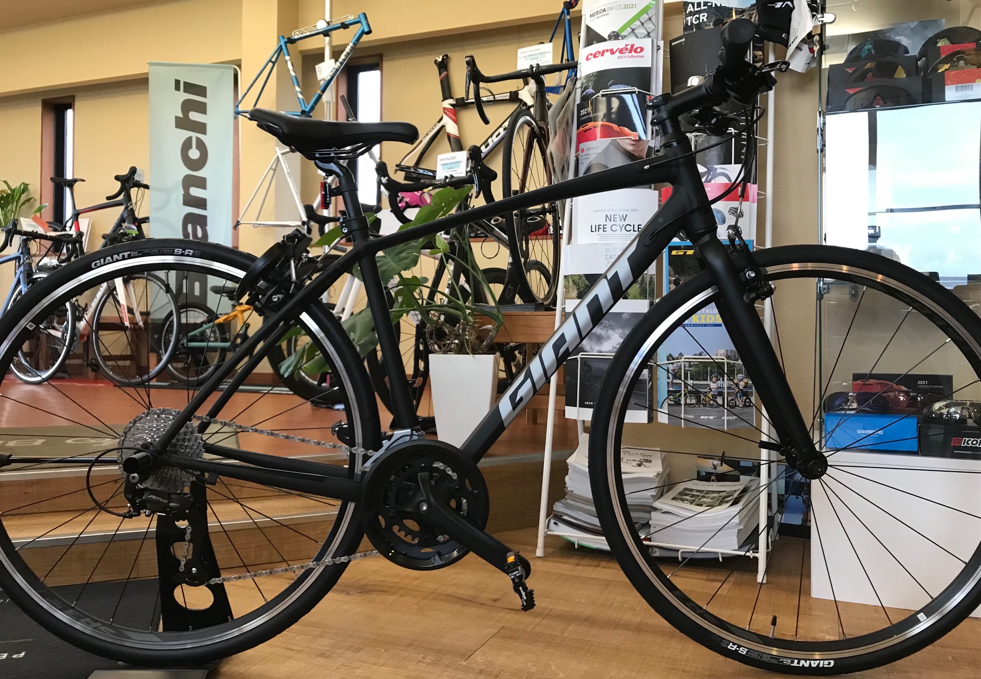 8/14 GIANT ESCAPE RX3 | LOKO Bicycle