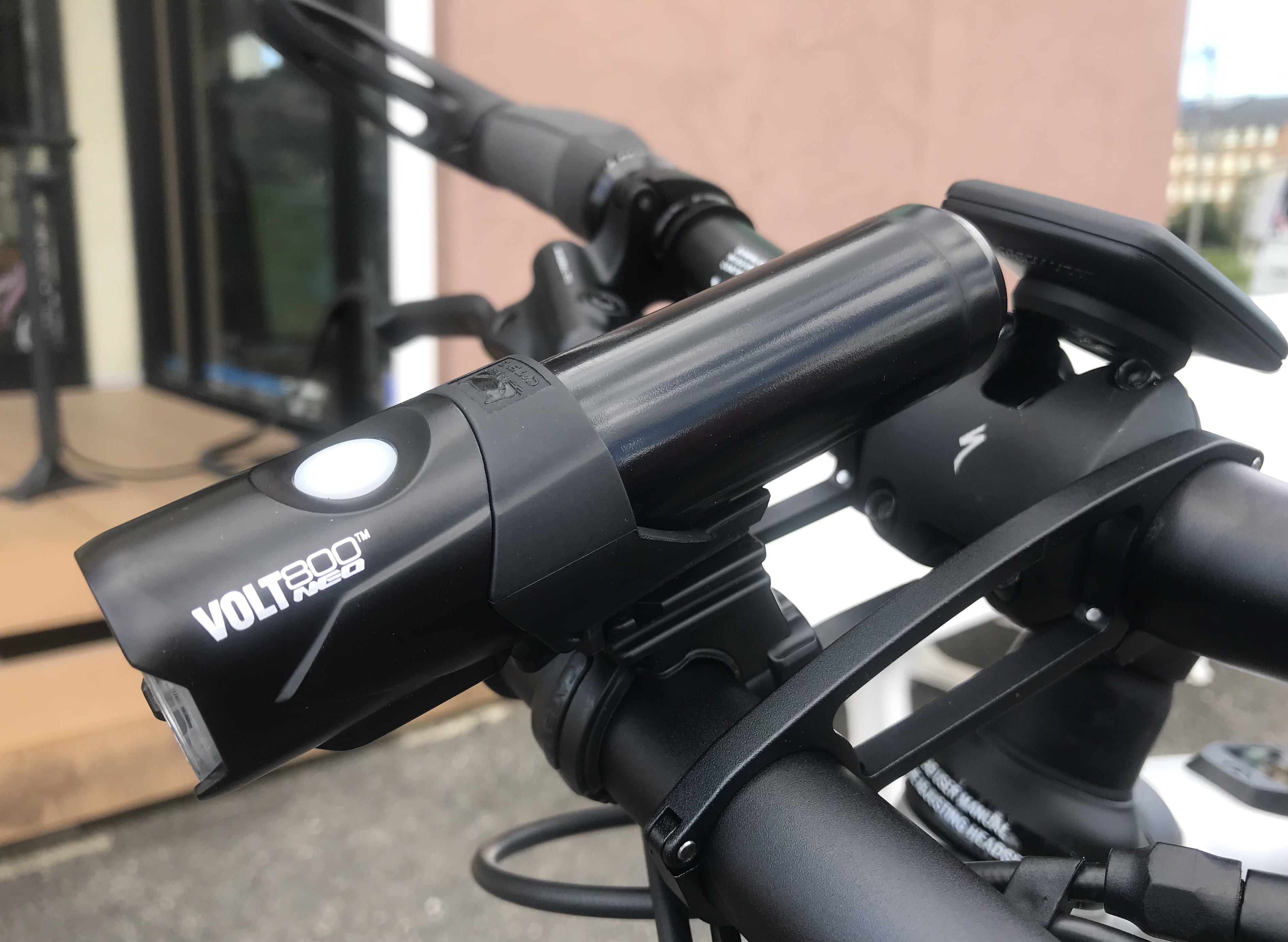 8/4 CATEYE VOLT 800 NEO | LOKO Bicycle